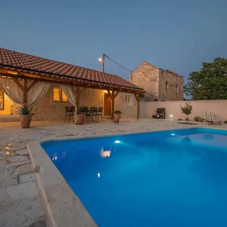 Stone Oasis, Vrana Lake * Vrana (Zadar)