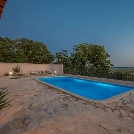 Stone Oasis, Vrana Lake Villa Vrana (Zadar)